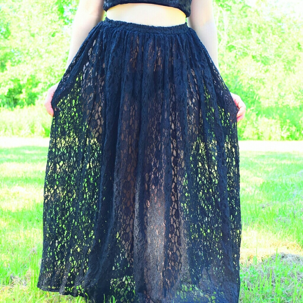 Black lace vintage express skirt gothic